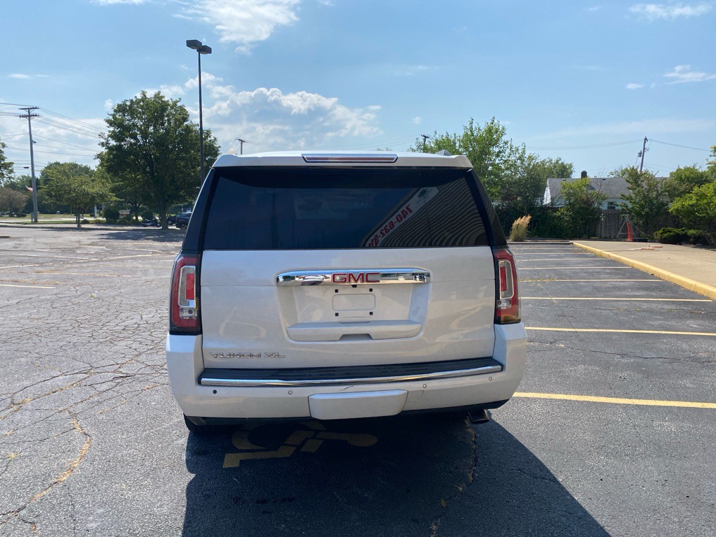2018 GMC Yukon Image 4