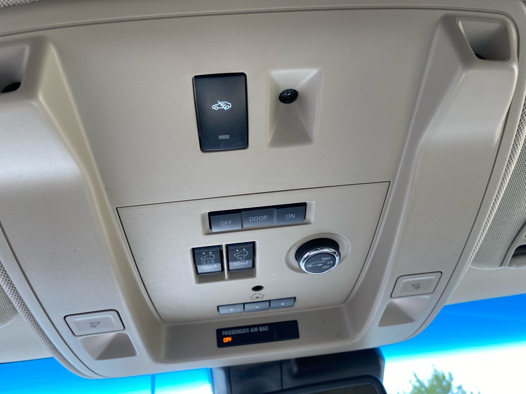 2018 GMC Yukon Image 19