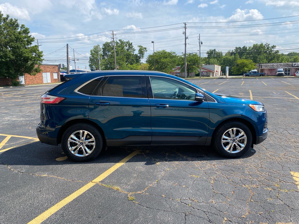 2020 Ford Edge Image 6