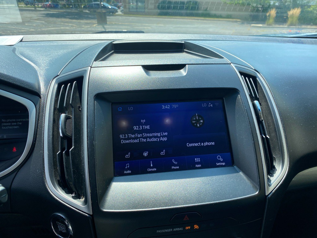 2020 Ford Edge Image 13