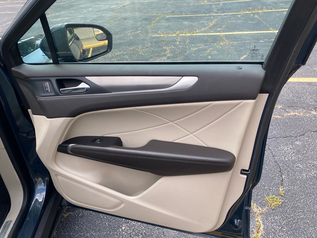 2019 Lincoln MKC Image 23