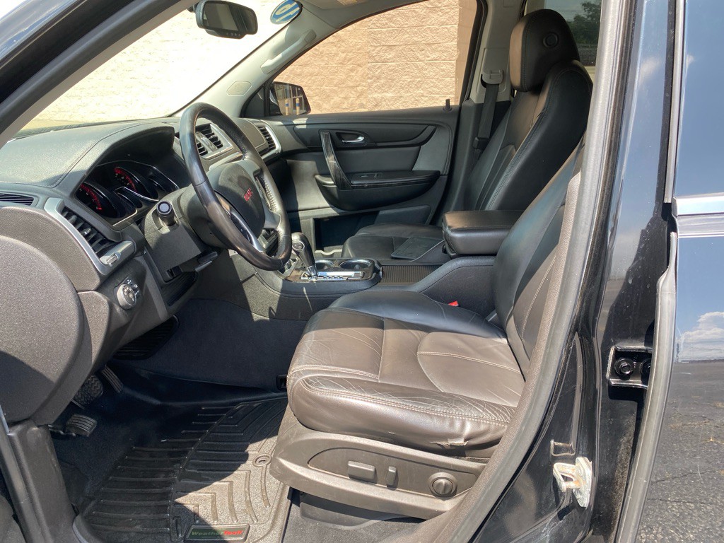 2016 GMC Acadia Image 9