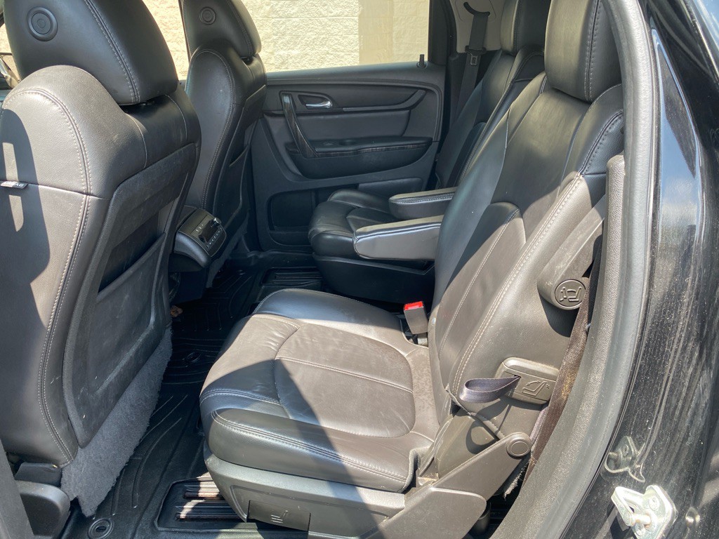 2016 GMC Acadia Image 17