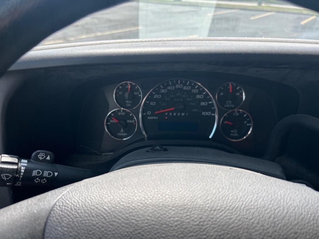 2018 GMC Savana Image 19