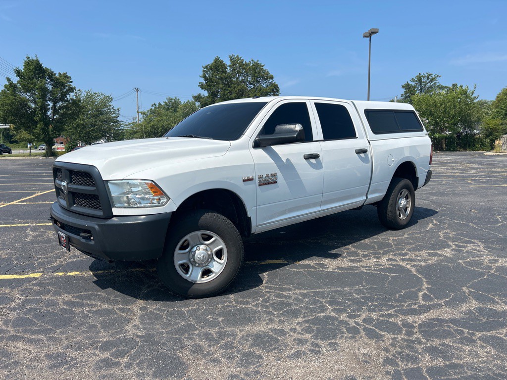 2016 RAM 2500 Image 2