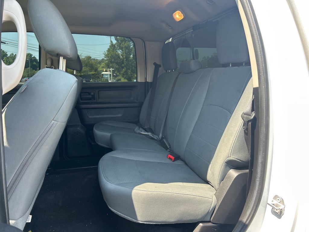 2016 RAM 2500 Image 24