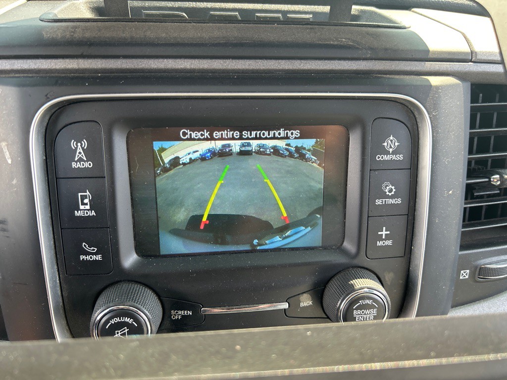 2016 RAM 2500 Image 33