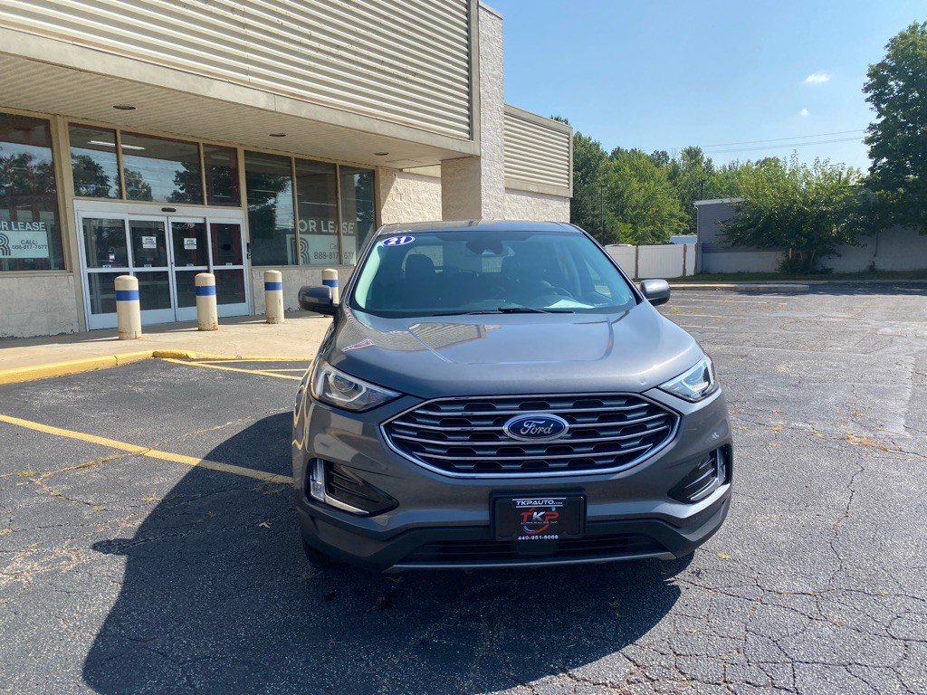 2021 Ford Edge Image 8