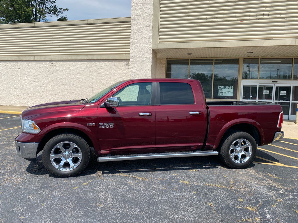 2016 RAM 1500 Image 2