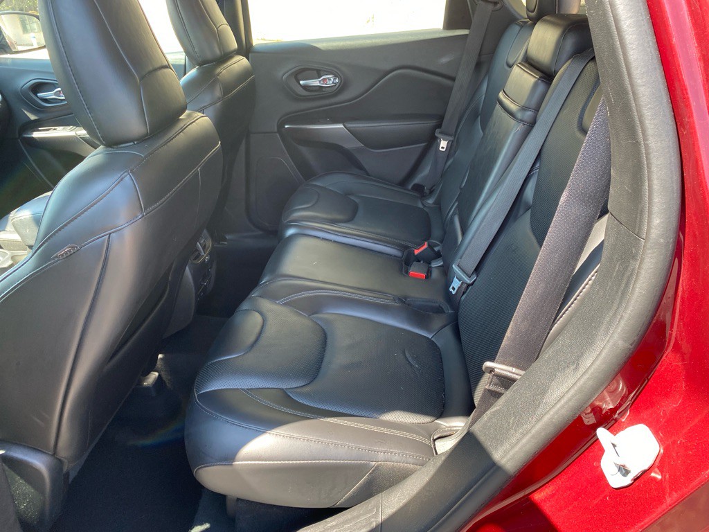 2019 Jeep Cherokee Image 18