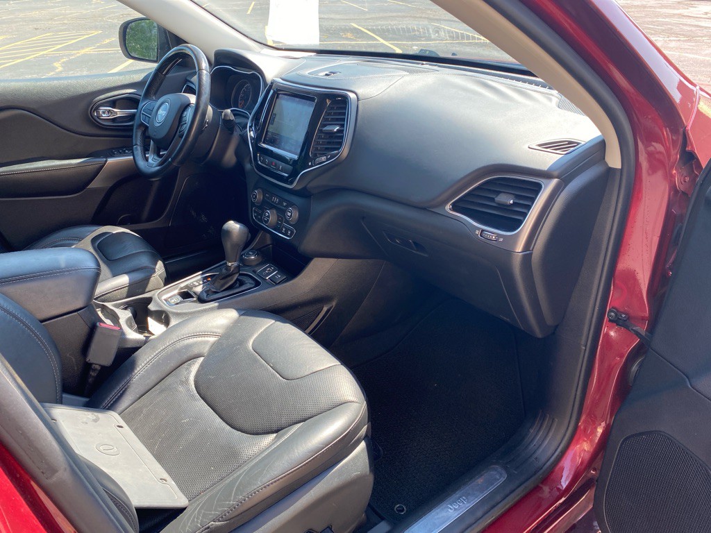 2019 Jeep Cherokee Image 23