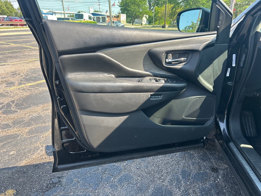2015 Nissan Murano Image 16