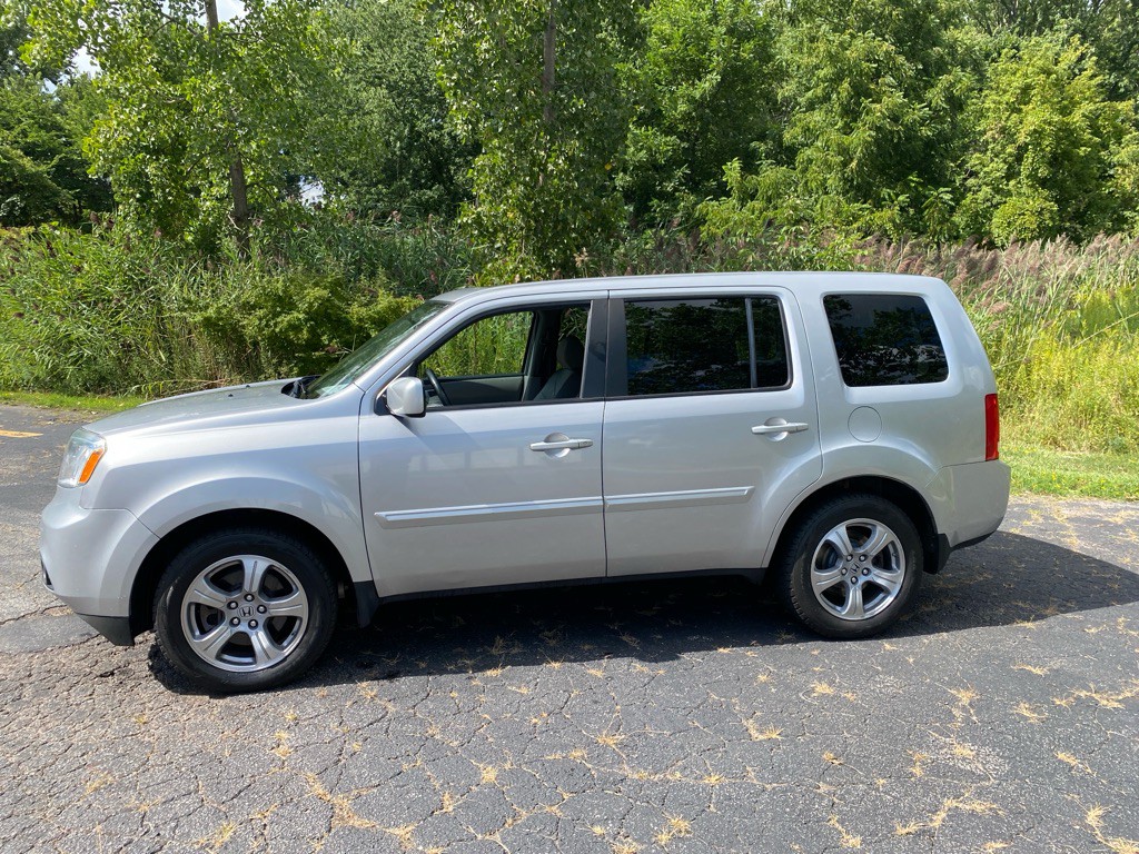 2015 Honda Pilot Image 2
