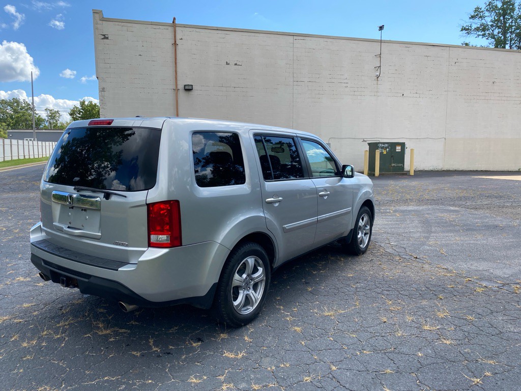 2015 Honda Pilot Image 5