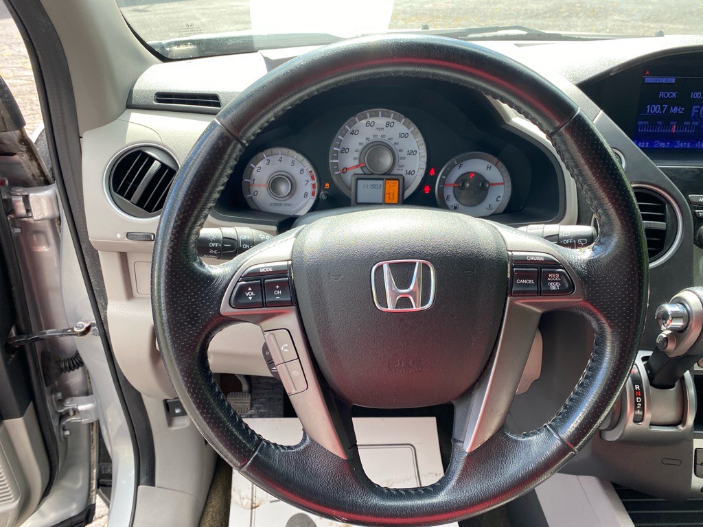 2015 Honda Pilot Image 12