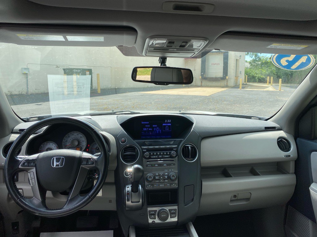 2015 Honda Pilot Image 19