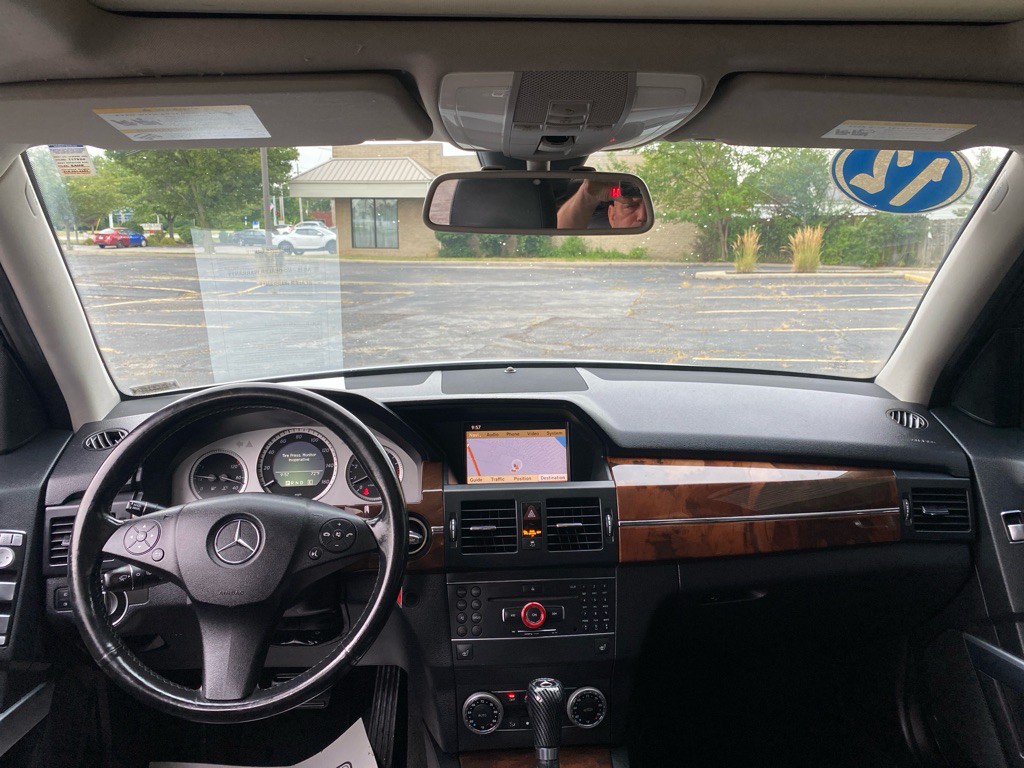 2012 Mercedes-Benz GLK-Class Image 18