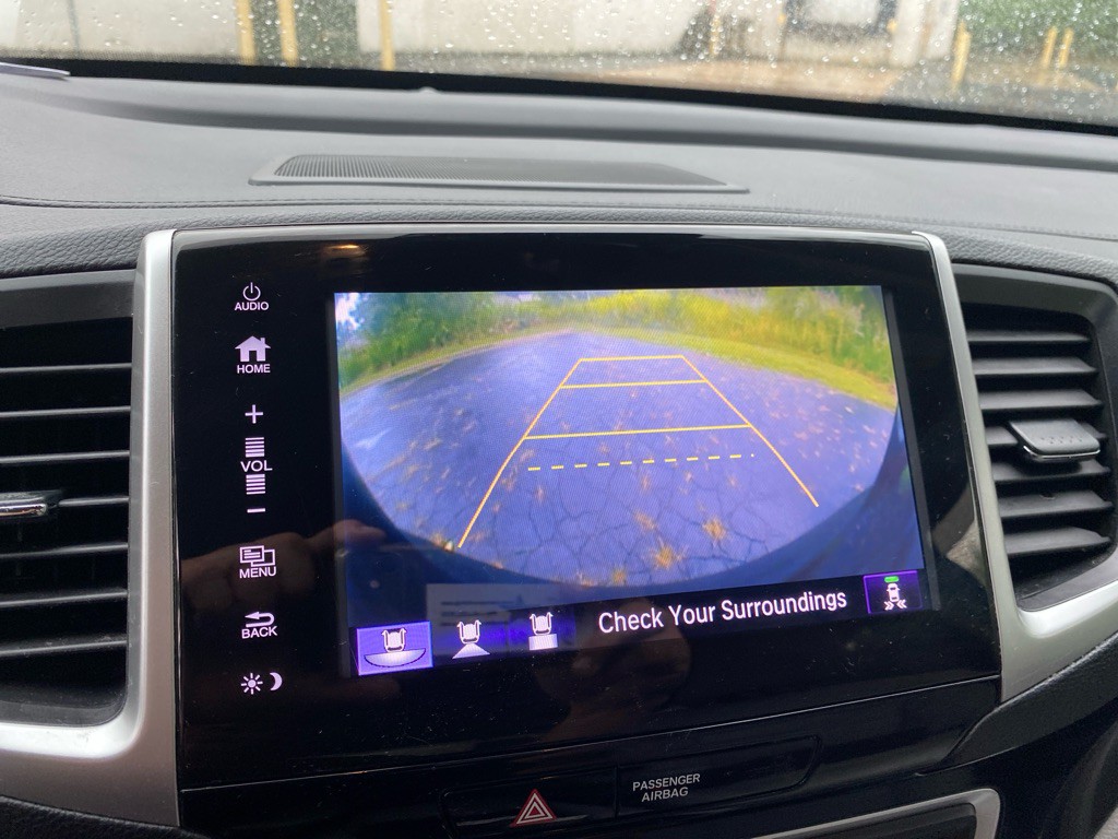 2017 Honda Pilot Image 17