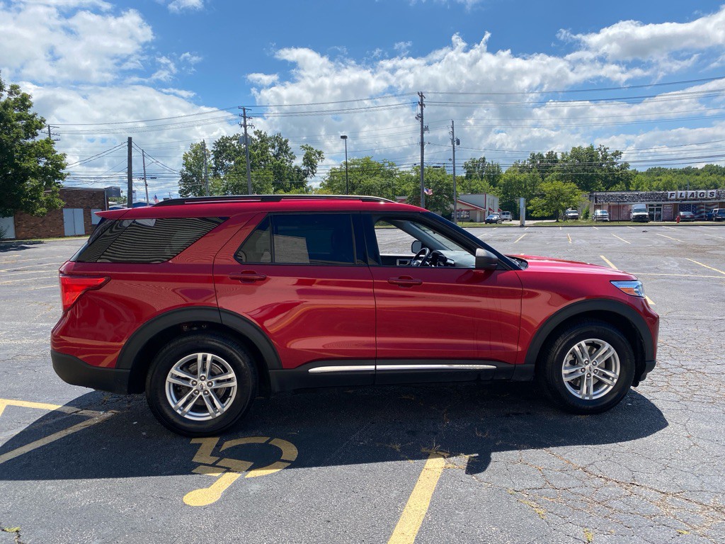 2021 Ford Explorer Image 6