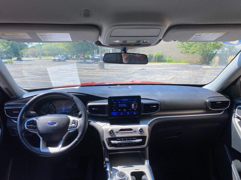 2021 Ford Explorer Image 18