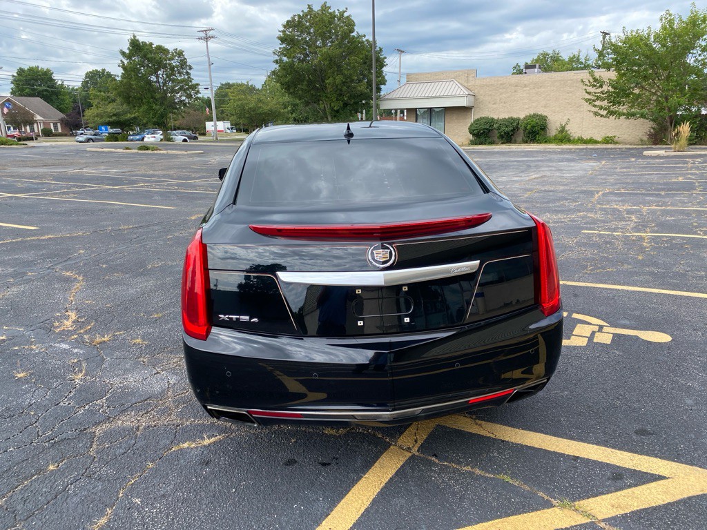 2013 Cadillac XTS Image 4