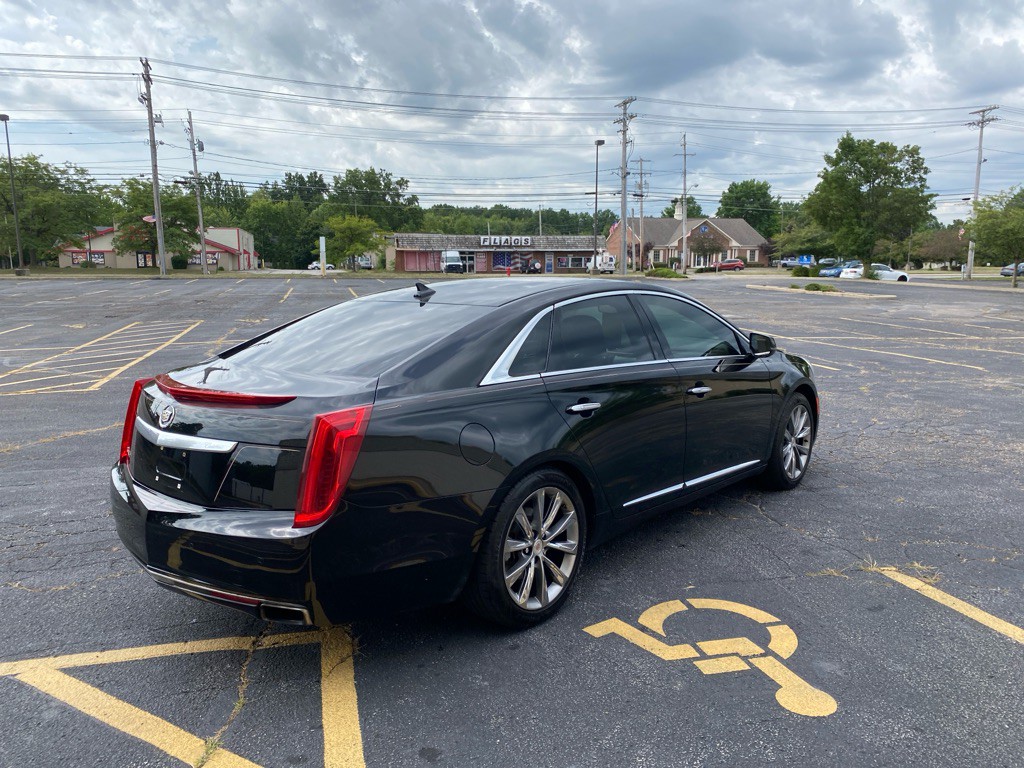 2013 Cadillac XTS Image 5