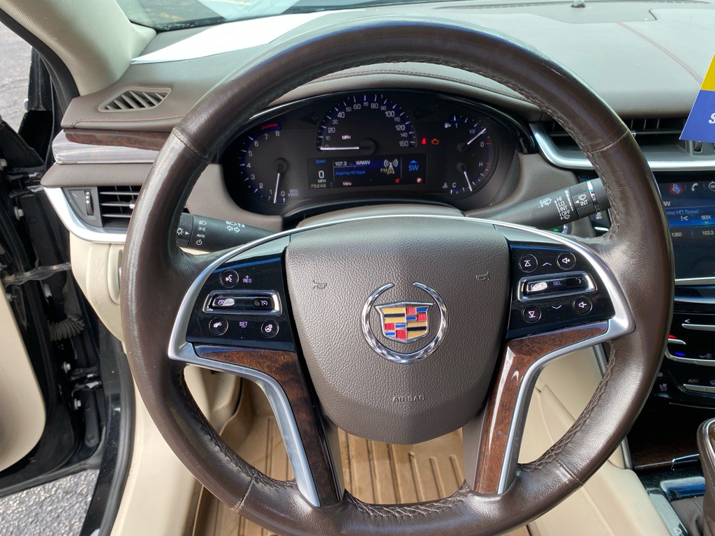 2013 Cadillac XTS Image 11