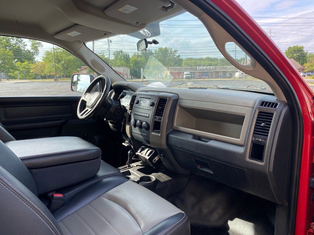2012 Dodge Ram 3500 Image 18