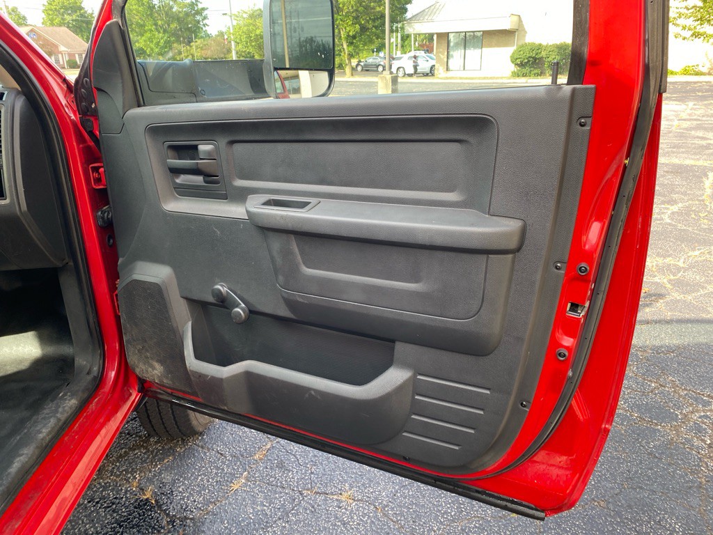 2012 Dodge Ram 3500 Image 19