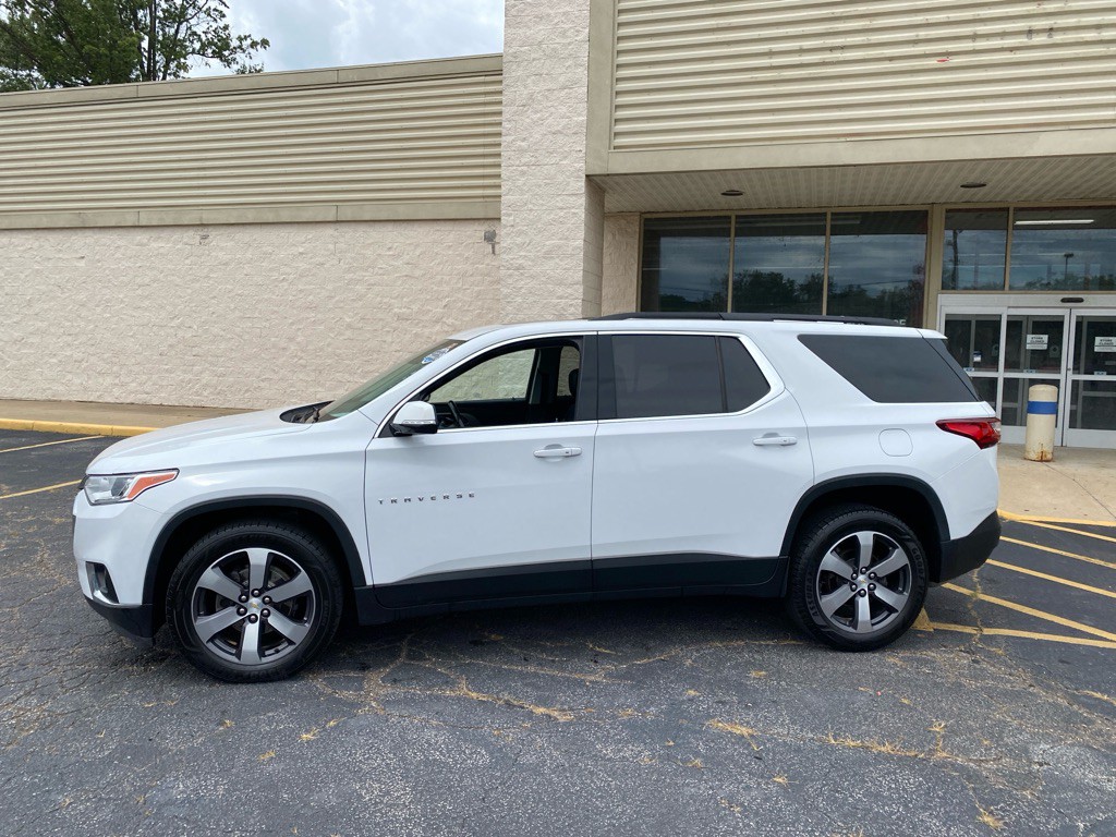 2019 Chevrolet Traverse Image 2