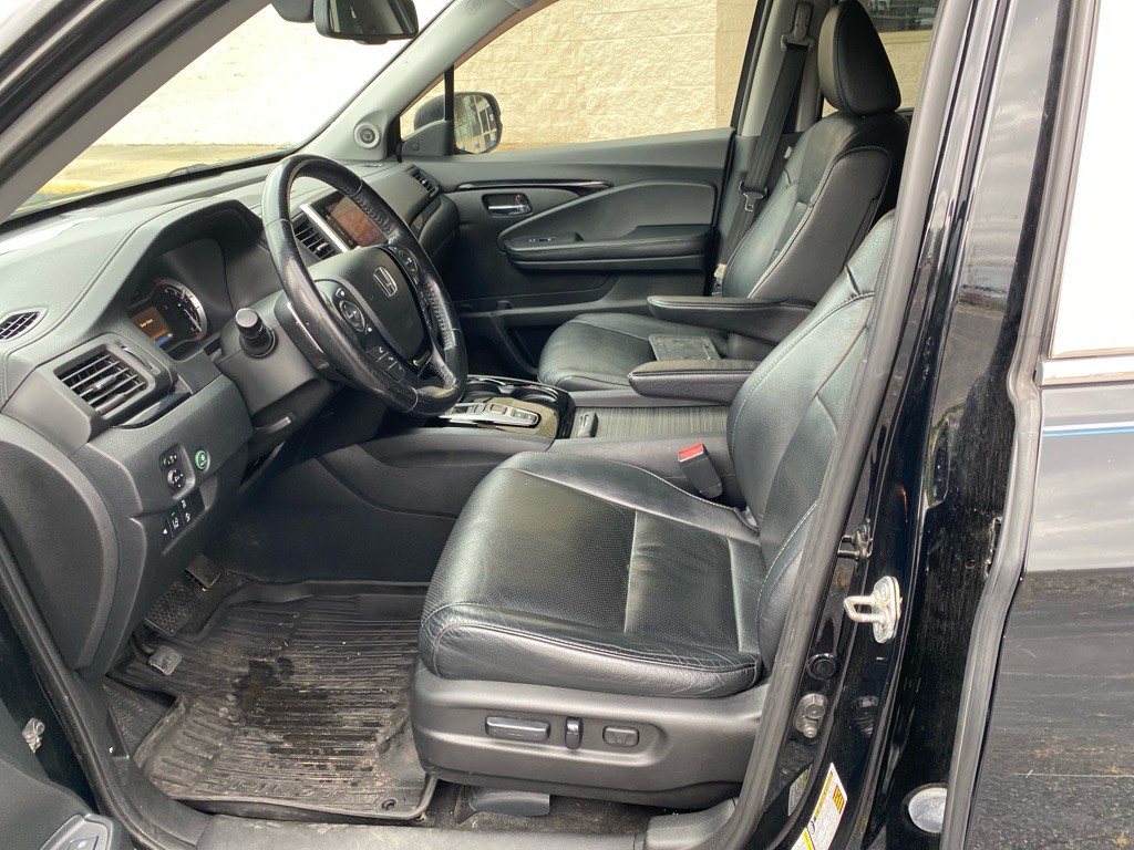 2016 Honda Pilot Image 11