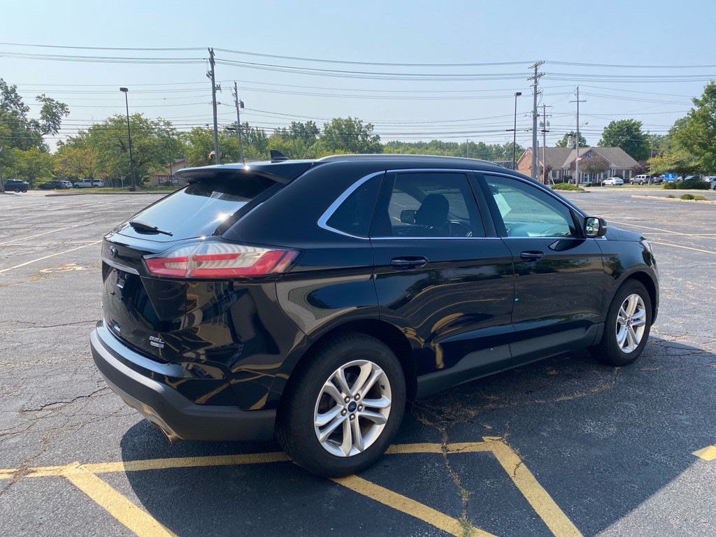 2020 Ford Edge Image 5