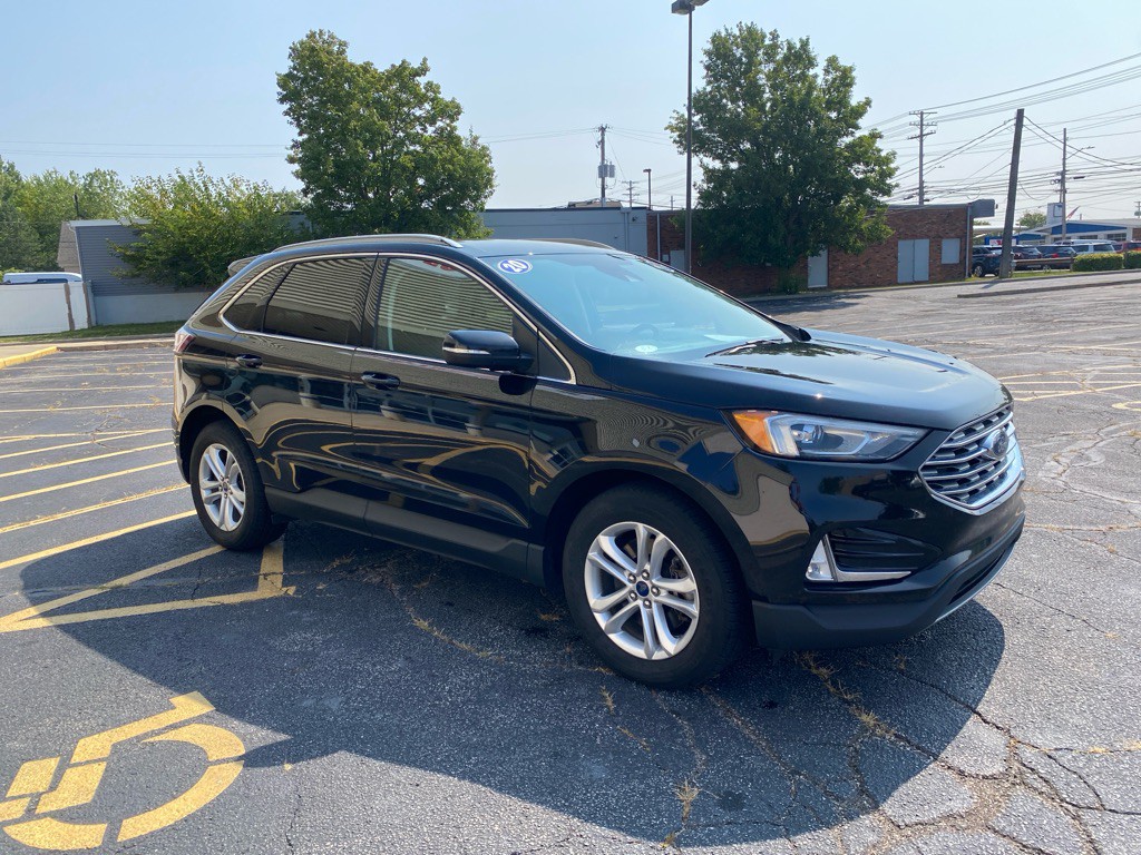 2020 Ford Edge Image 7