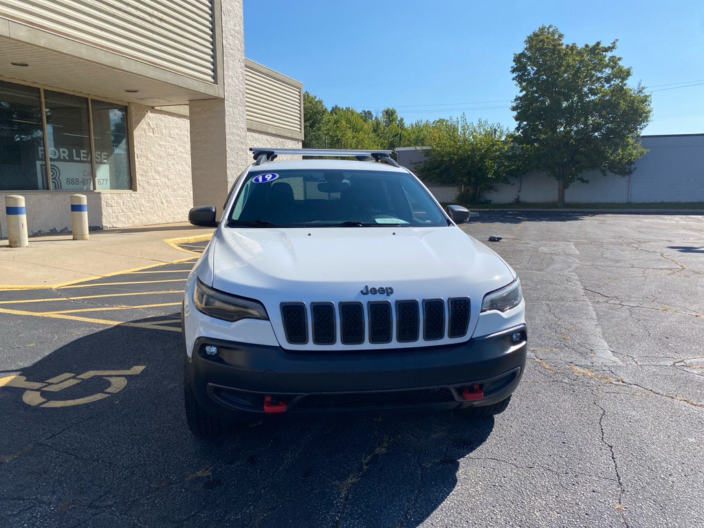 2019 Jeep Cherokee Image 8