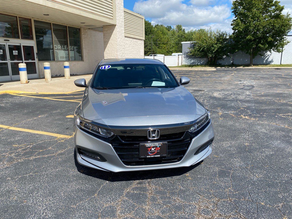 2019 Honda Accord Image 8