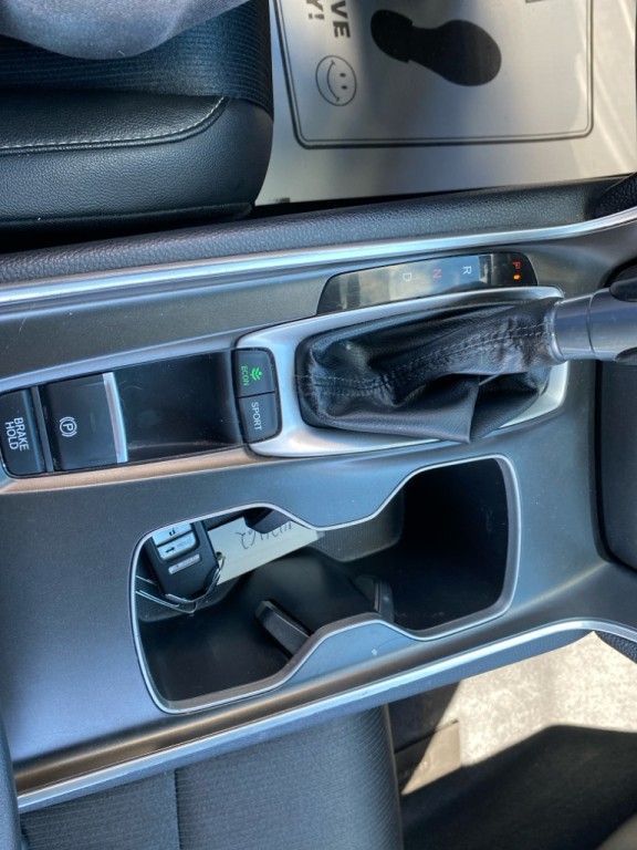 2019 Honda Accord Image 15