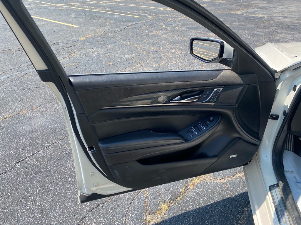 2014 Cadillac CTS Image 11