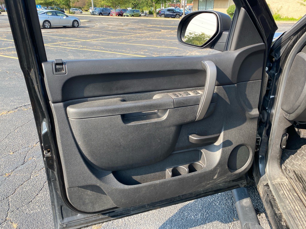 2011 Chevrolet Silverado 1500 Image 10