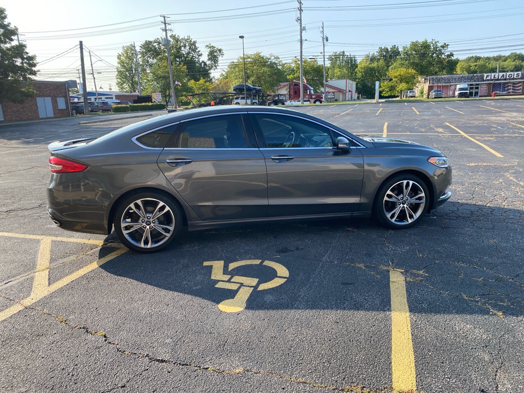 2017 Ford Fusion Image 6