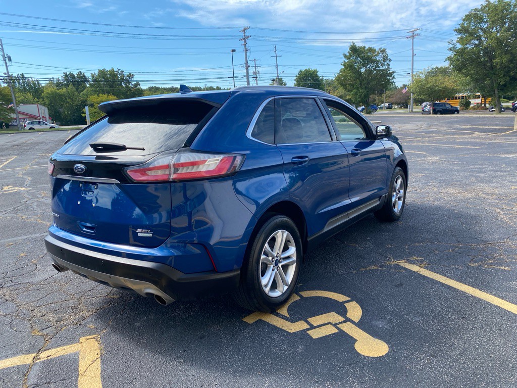 2020 Ford Edge Image 5