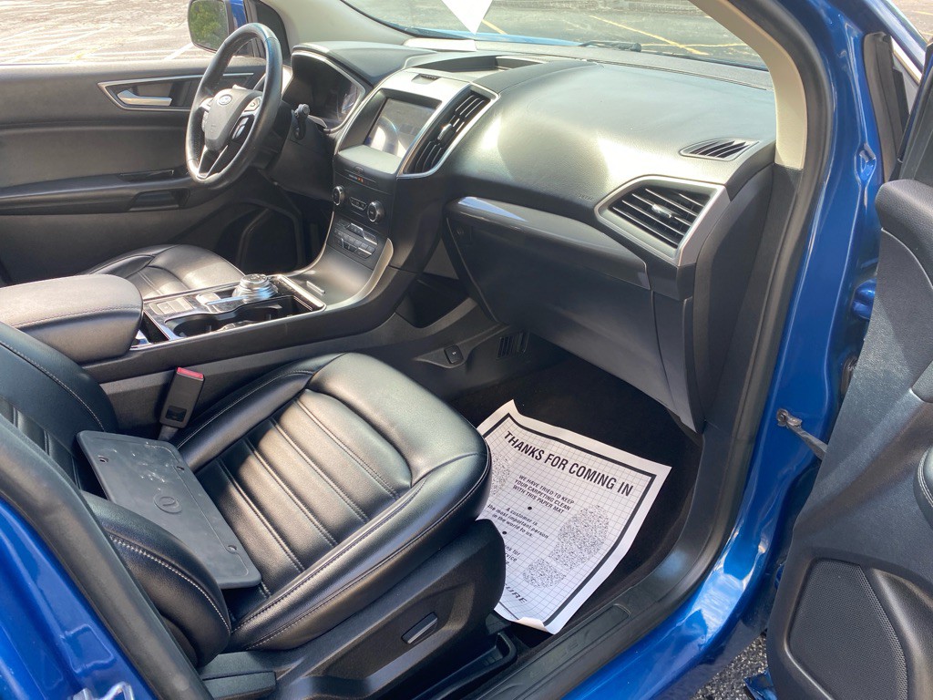 2020 Ford Edge Image 22