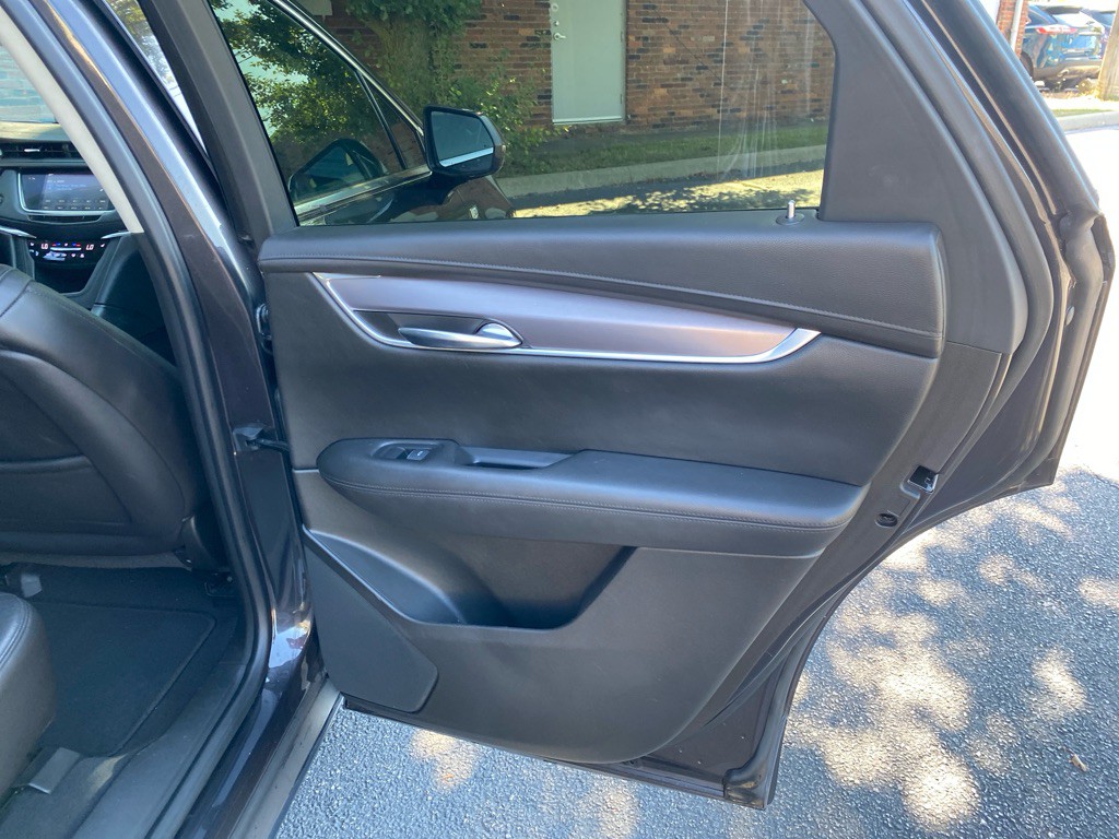 2017 Cadillac XT5 Image 23