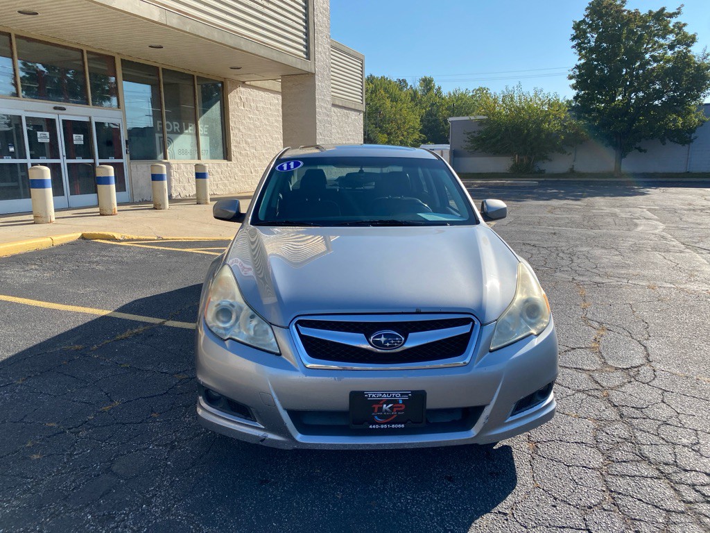 2011 Subaru Legacy Image 8