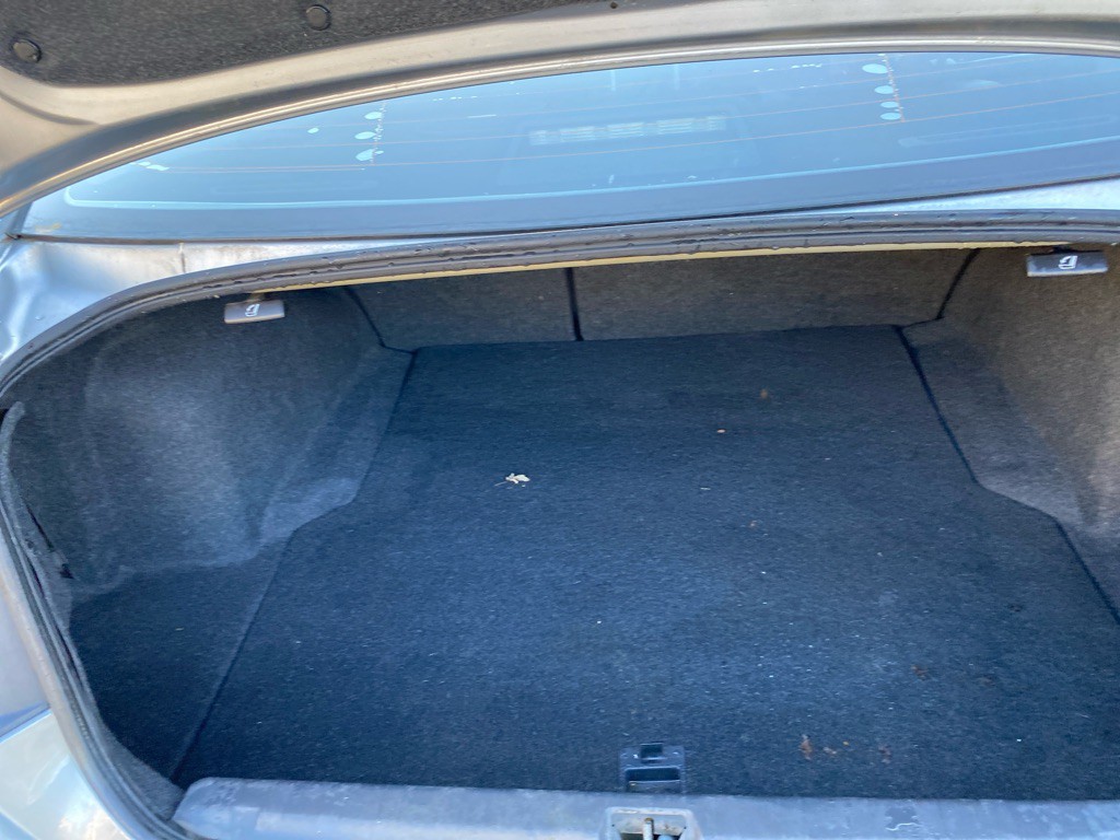 2011 Subaru Legacy Image 21