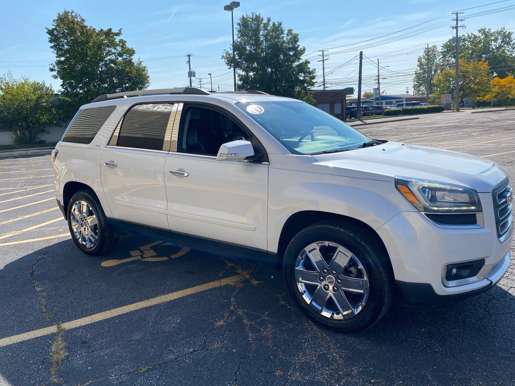 2017 GMC Acadia Image 7