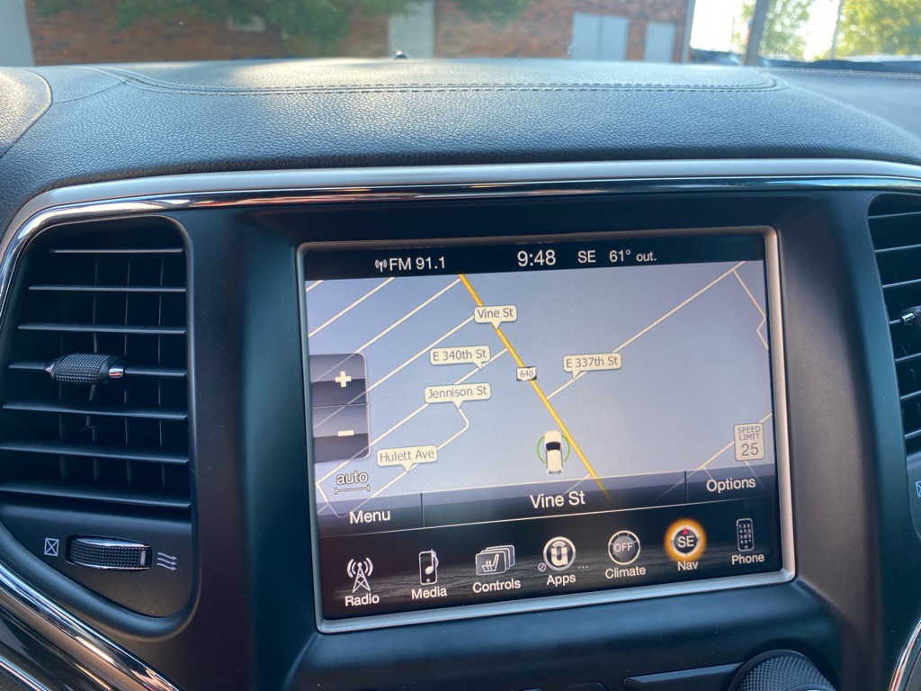 2015 Jeep Grand Cherokee Image 16