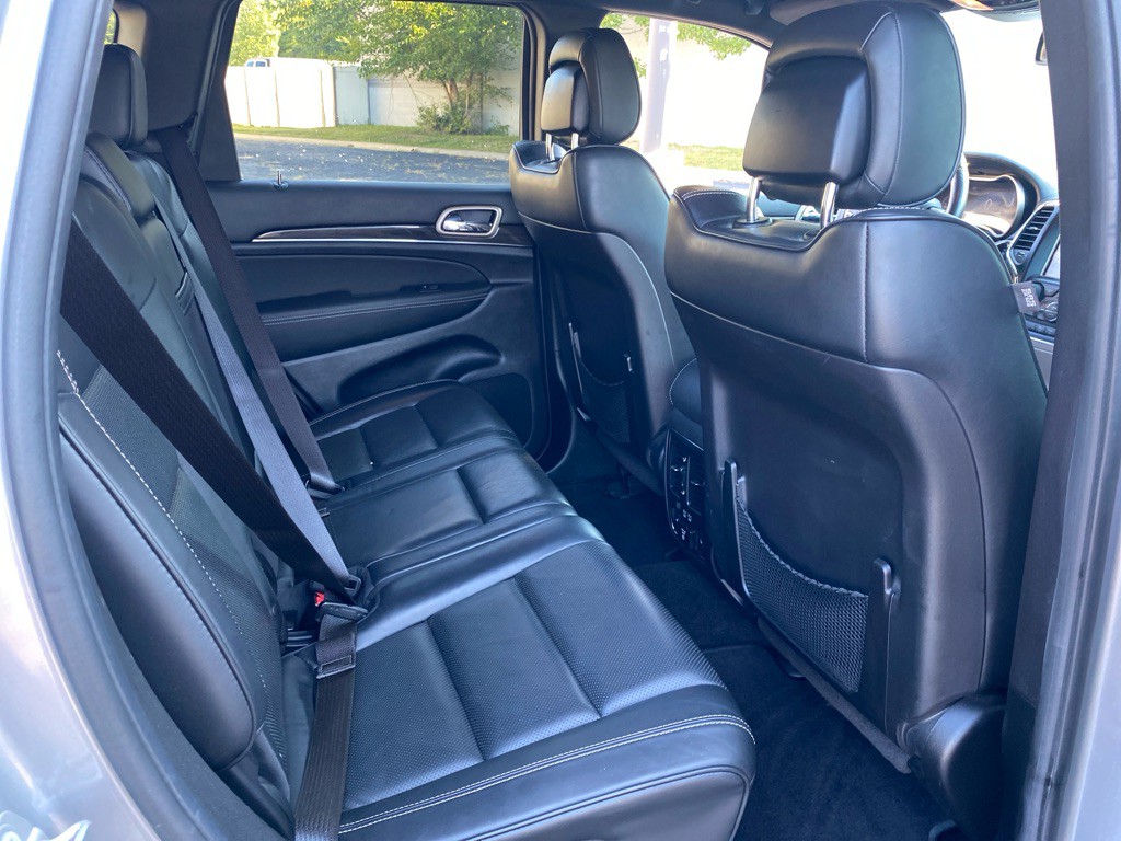2015 Jeep Grand Cherokee Image 25