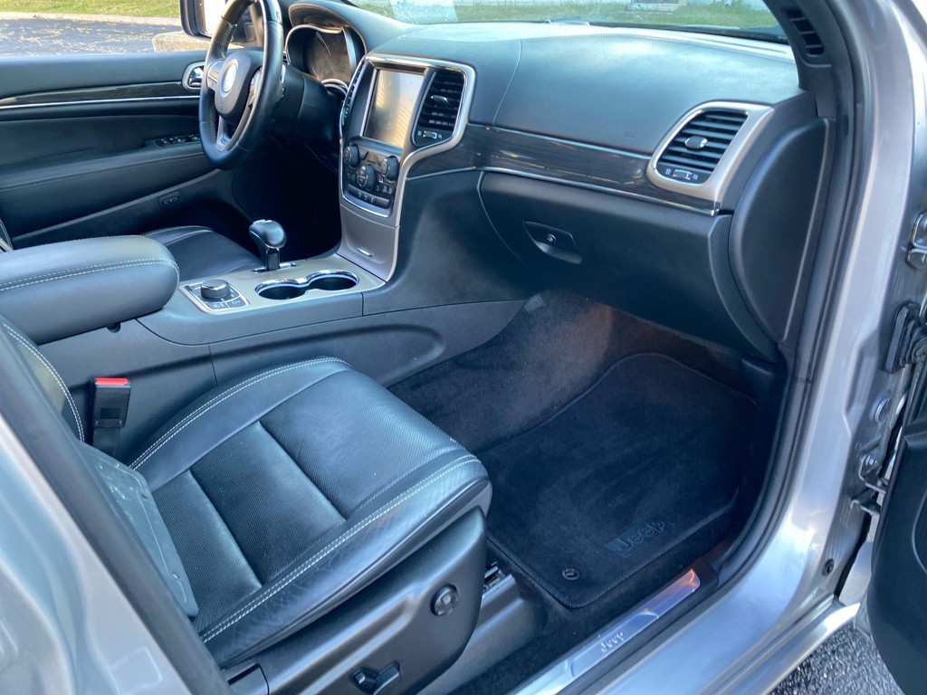 2015 Jeep Grand Cherokee Image 27