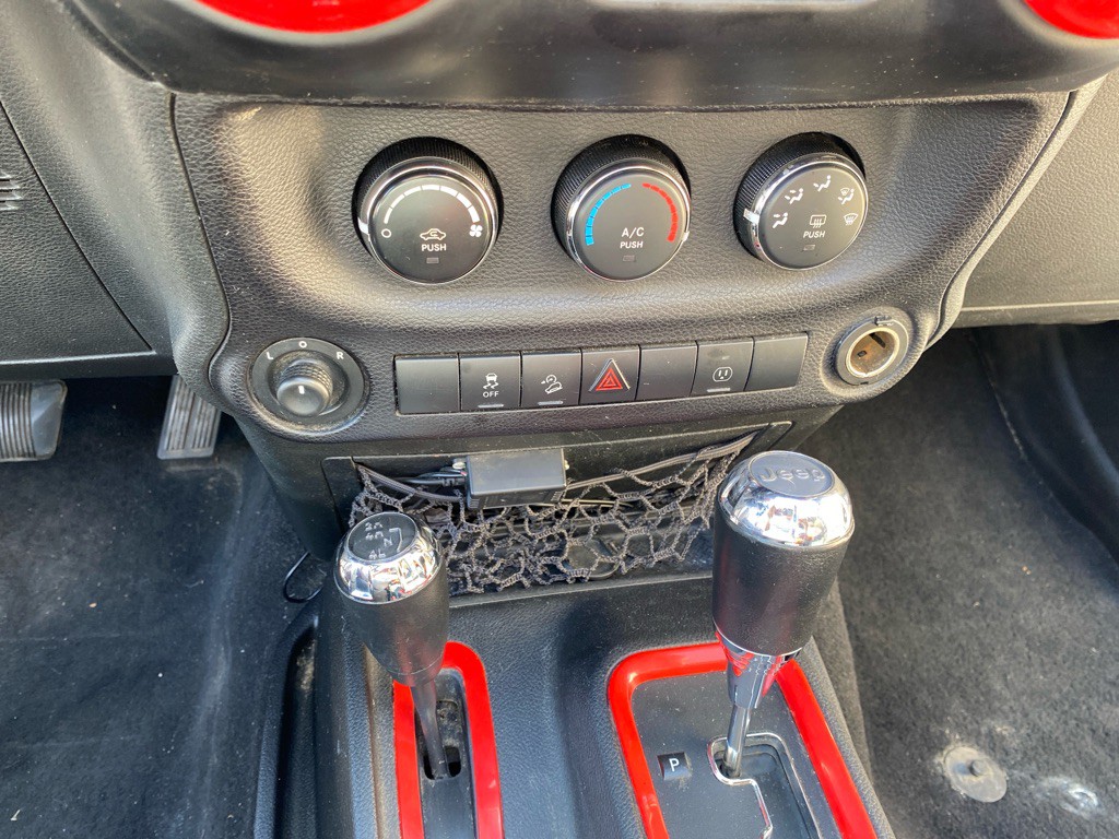 2015 Jeep Wrangler Unlimited Image 13
