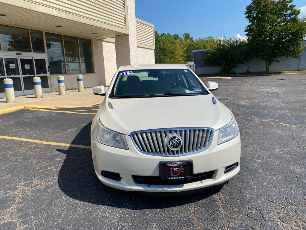 2012 Buick Lacrosse Image 8